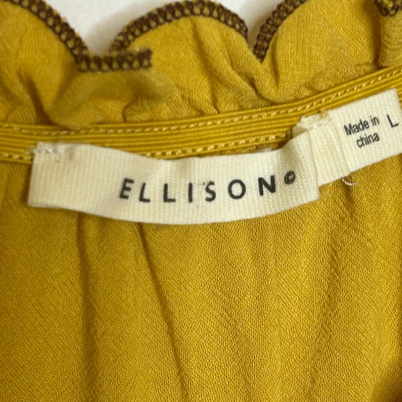 New , Anthropologie Ellison, Size L top - Picture 3 of 4